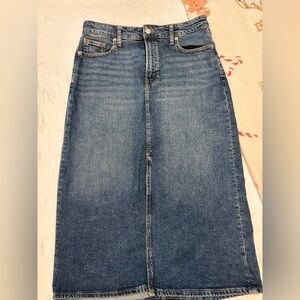GAP Women's Blue Denim Skirt